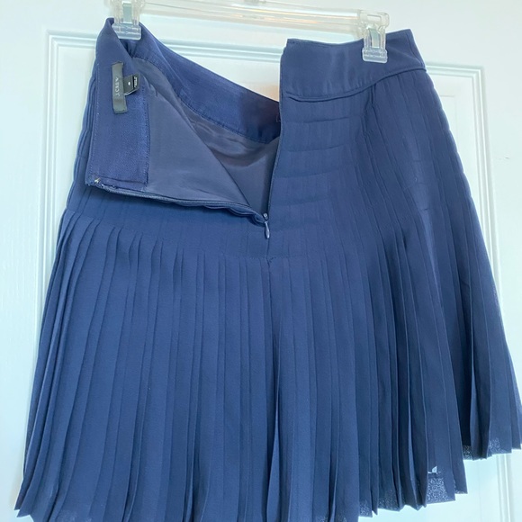 Skirt - Picture 3 of 3